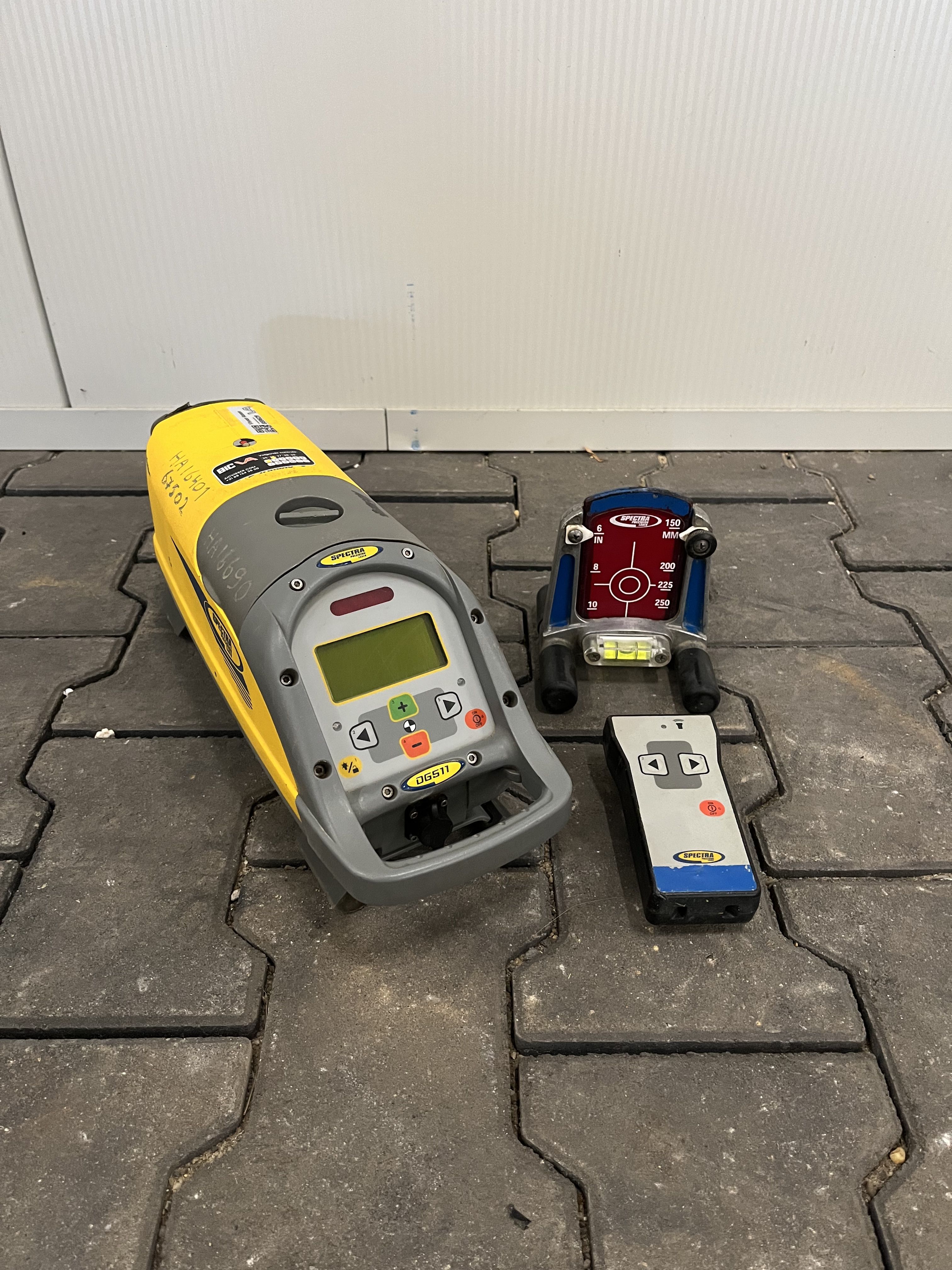 HV-030102 - Rioollaser