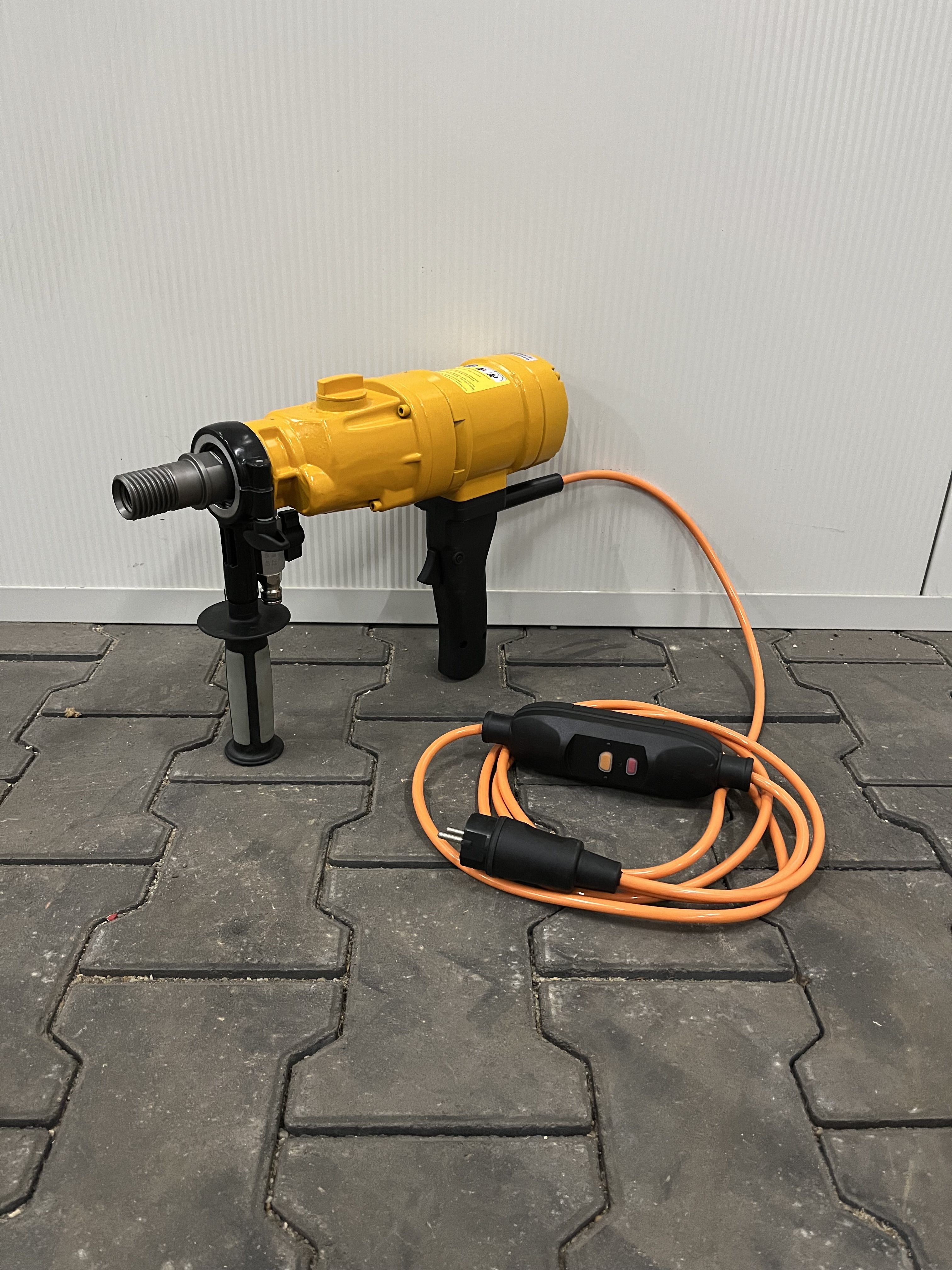 HV-060203 - Diamant boormachine 230 Volt