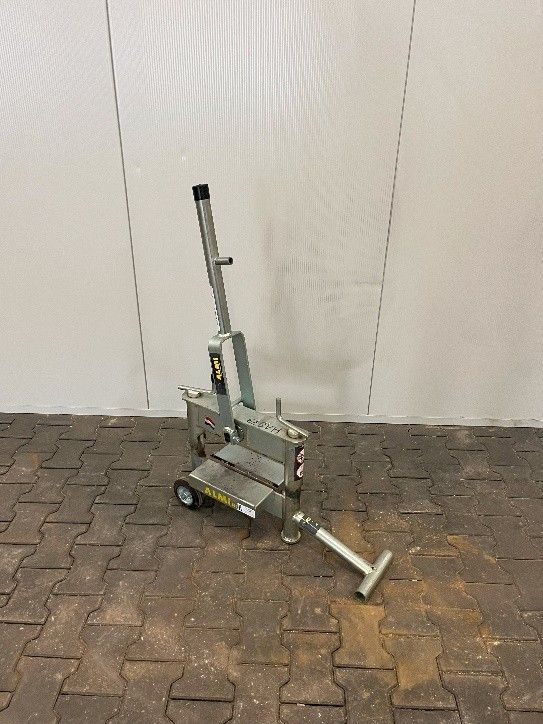 HV-040101 - Stenenknipper