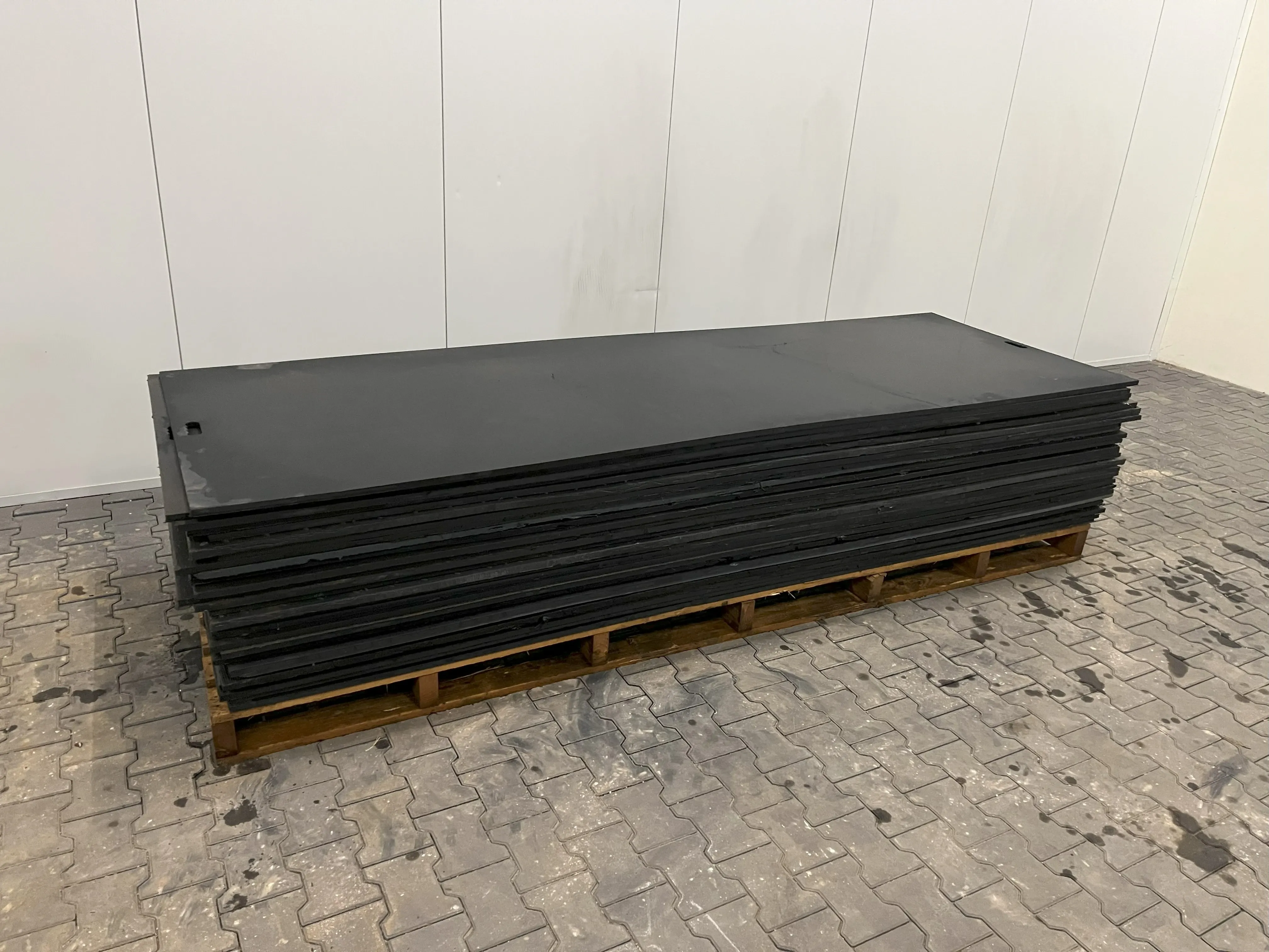 HV-220101- Kunststof rijplaten