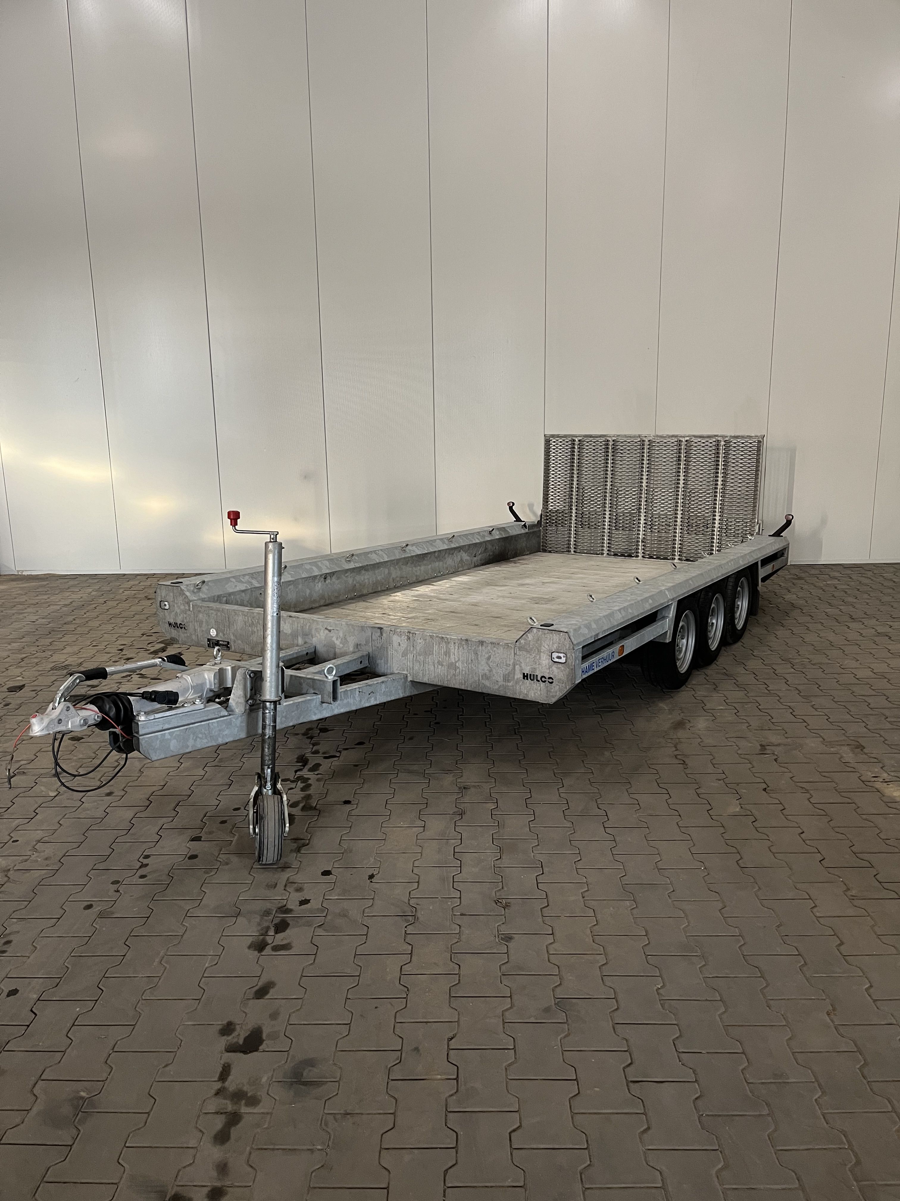 HV-210102 - Machinetransporter 400 x 180 mtr.