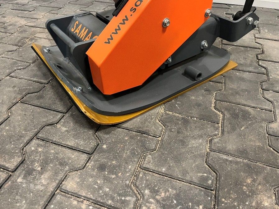 HV-020102 - Tegeltrilmat