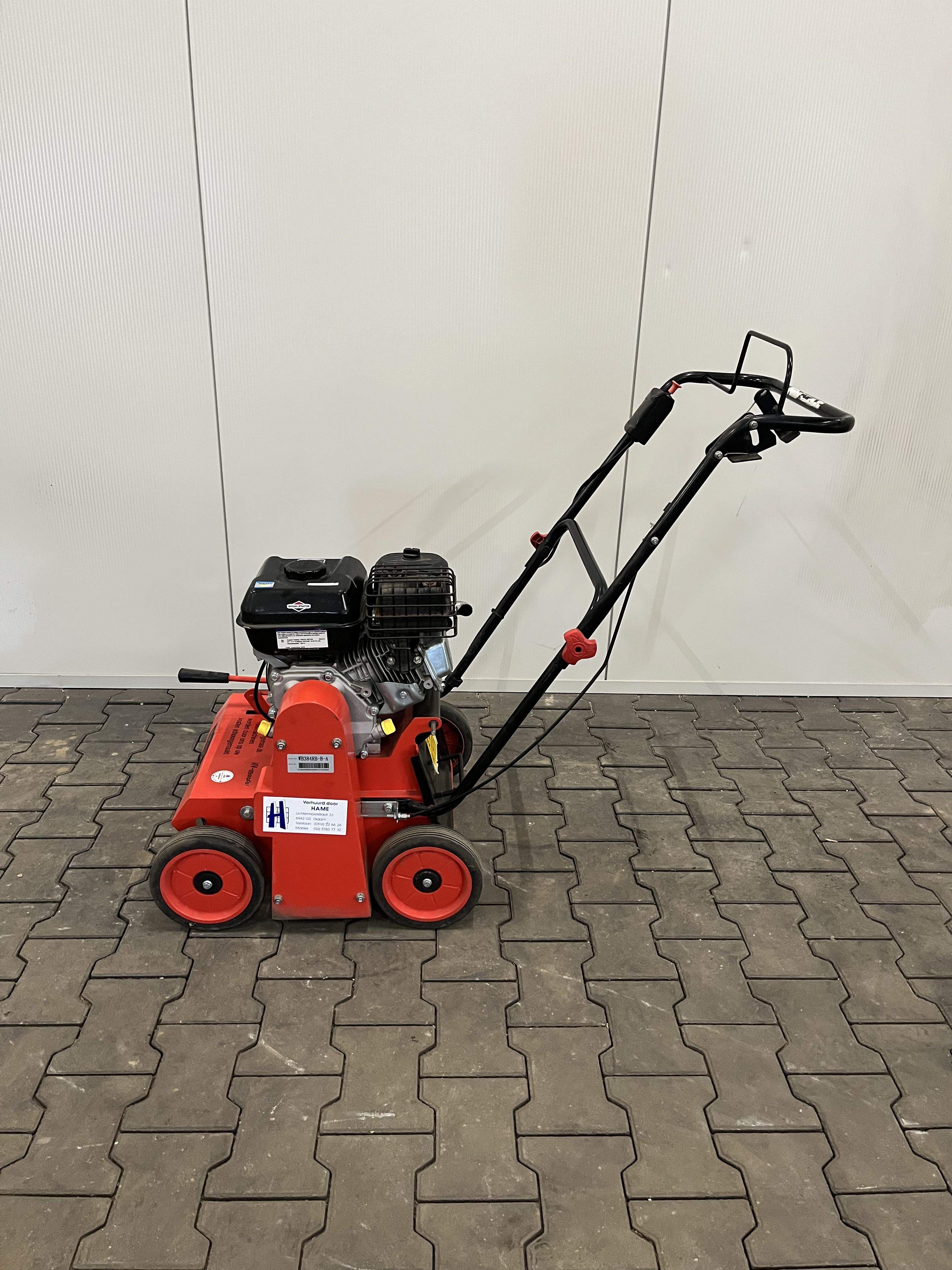 HV-090105 - Verticuteermachine