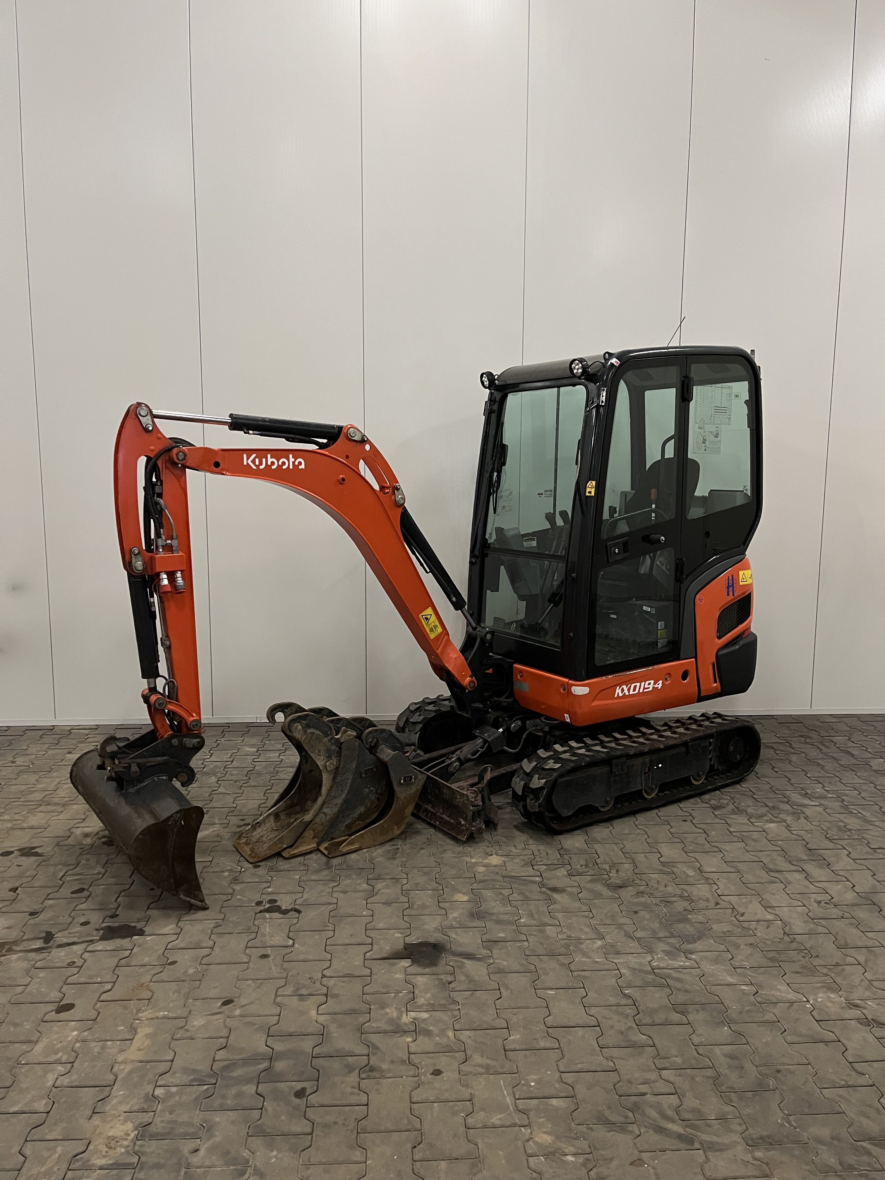 HV-150103 - Minigraafmachine 1900 kg