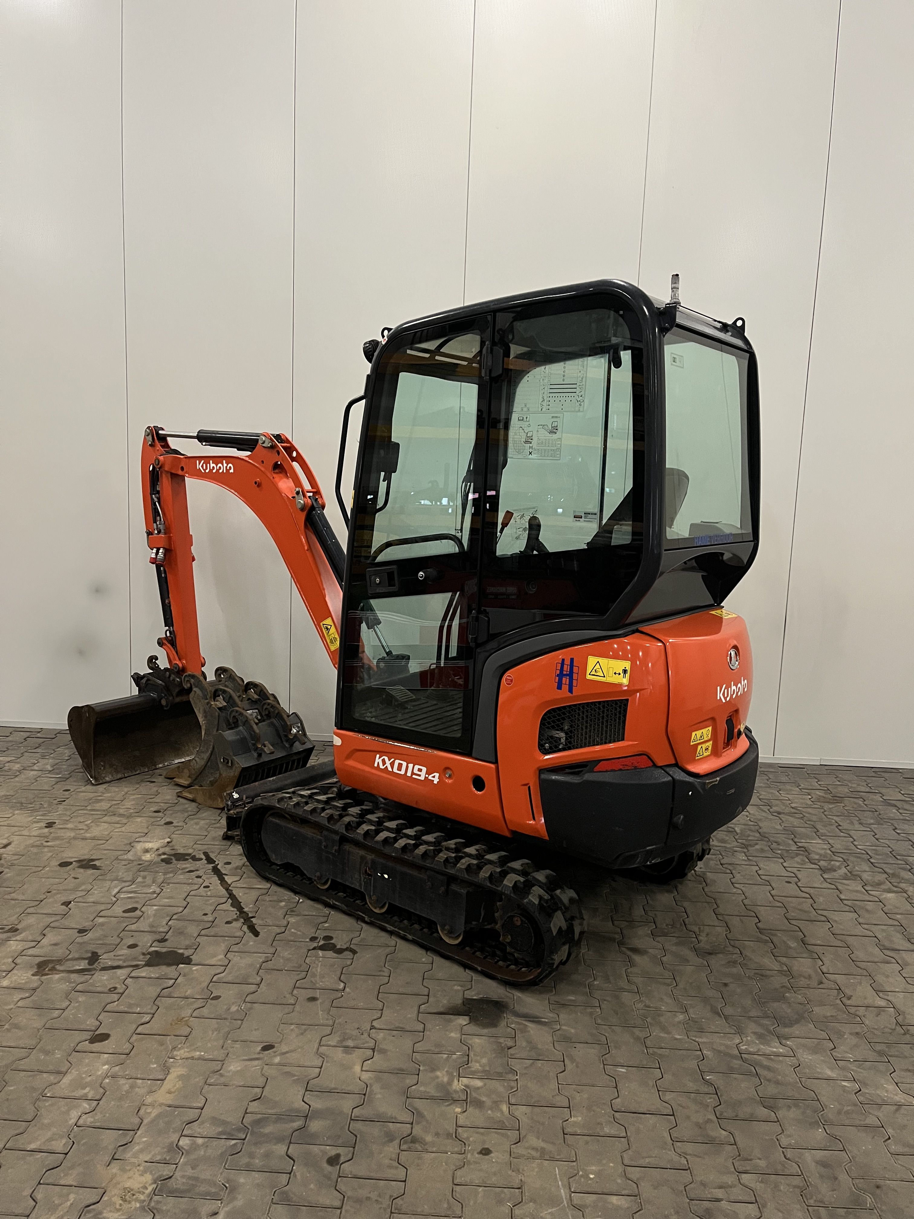 HV-150103 - Minigraafmachine 1900 kg